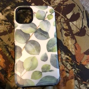 Iphone 11 case casely